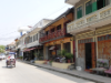 24_LuangPrabang: eine sehr schöne Stadt mit kleinen Gässchen zum durch schlendern und hübschen Cafés am Mekong, ...