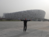 03 Urs und sein Fussball...    ...aber dieses Stadion ist schon was sehr besonders: das Vogelnest von Peking, gebaut für Olympia 2008